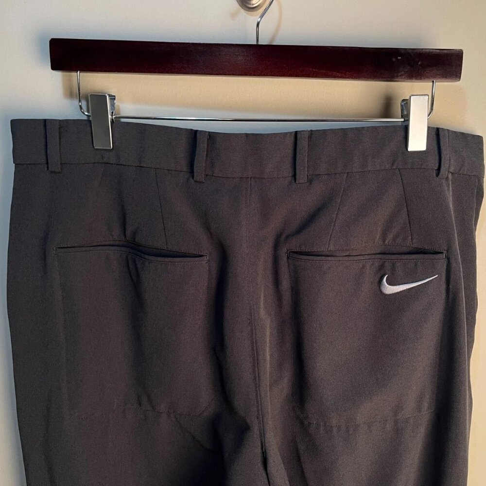 ⛳ Nike Golf Men’s Dark Gray Flat Front Standard Fit Performance Pants 34x34 👟